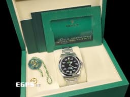ROLEX 勞力士 Oyster Perpetual 蠔式 Air-King 空中霸王 126900 <font color="#32cd32">綠色秒針、ROLEX品牌銘刻</font> 空霸 大三針 <font color="#FFFF00">黃色皇冠</font> 不鏽鋼 <font color="#FF0000">新款3230機芯 2025年保單</font> 自動上鍊 40mm