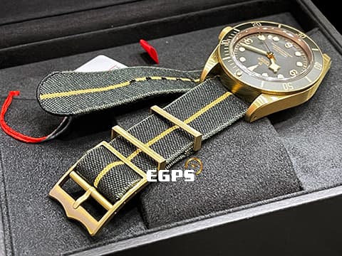 TUDOR 帝舵 Black Bay Bronze 碧灣 79250BA 青銅材質 石板灰色面盤  復古 雪花針 2025年保單 自動上鍊 43mm