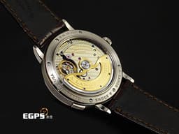 A.LANGE &amp; SOHNE 朗格 SAXONIA Annual Calendar 大日期窗 384.026  <font color="#e6e5e4">白K金材質 銀白色面盤</font> <font color="#40e0d0">優美月相顯示 絕美德國工藝 經典大日期窗 錶界的頂級傳奇藝術</font> <font color="#FF0000">2020年保單 台灣公司貨</font> 自動上鍊 40mm