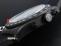 TUDOR 帝舵 Black Bay Chrono “Carbon 25” M79377KN-0001 黑色碳纖維材質 79377<font color="#FF0000">&nbsp;</font><font color="#05f0f0">碳纖維材質計時盤 F1賽車圖案鈦金屬底蓋 「極速白」</font><font color="#FF0000"> F1車隊紀念款 限量2,025支 2025年保卡</font>&nbsp;自動上鍊 42mm