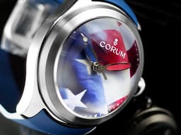 CORUM 崑崙 Bubble 47 US Flag 泡泡錶 082.310.20/0373 US01 <font color=#CE0000>美國</font><font color=#0066FF>國旗</font> 不鏽鋼 大三針 L082/03263 <font color=#FF0000>特殊半球體拱形藍寶石水晶鏡面 限量88只</font> 自動上鍊 47mm