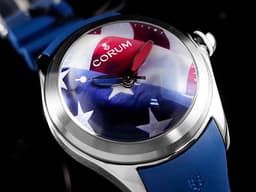 CORUM 崑崙 Bubble 47 US Flag 泡泡錶 082.310.20/0373 US01 <font color=#CE0000>美國</font><font color=#0066FF>國旗</font> 不鏽鋼 大三針 L082/03263 <font color=#FF0000>特殊半球體拱形藍寶石水晶鏡面 限量88只</font> 自動上鍊 47mm