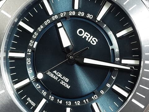 ORIS 豪利時  AQUIS 時間之海 生命之源 01 733 7730 4125-Set RS 不鏽鋼材質&nbsp;錶背鐫刻萊茵河地圖 藍色面盤&nbsp;全球限量2343只&nbsp;自動上鏈&nbsp; 43mm