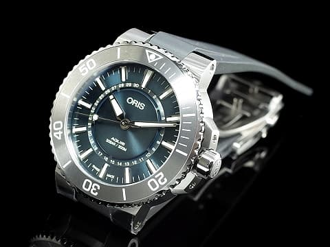 ORIS 豪利時  AQUIS 時間之海 生命之源 01 733 7730 4125-Set RS 不鏽鋼材質&nbsp;錶背鐫刻萊茵河地圖 藍色面盤&nbsp;全球限量2343只&nbsp;自動上鏈&nbsp; 43mm
