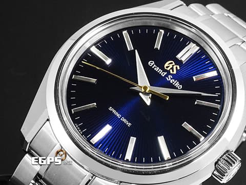 GRAND SEIKO 特級精工 GS 精工 Heritage Collection&nbsp;44GS問世55週年 紀念款 【月天心】 深藍色放射壓紋面盤&nbsp;SBGY009 不鏽鋼材質&nbsp;2024年保卡 限量1500只 附原廠不鏽鋼鏈帶&nbsp;手動上鍊 41mm