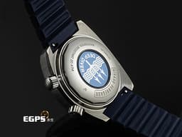 GIRARD PERREGAUX GP 芝柏 Deep Diver 39500-21-3266-6CX 太金屬材質&nbsp;<font color="#05f0f0">藍、</font><font color="#ea7d43">橘</font><font color="#05f0f0">、</font><font color="#ffffff">白</font><font color="#05f0f0">三色鮮明錶盤</font> <font color="#ff0000">2025年保卡 全球限量350只</font>&nbsp;自動上鏈&nbsp;44mm