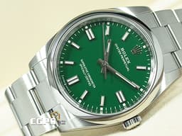 ROLEX 勞力士 Oyster Perpetual 36 經典 蠔式恆動型 126000
<font color=#00A600>綠色面盤</font> OP36 不鏽鋼 <font color=#FF0000>2024年保單</font> 自動上鍊 36mm