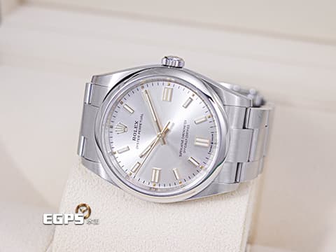 ROLEX 勞力士 Oyster Perpetual 36 蠔式恆動型 126000 銀色太陽紋面盤搭配金色指針、立體時標 經典 OP36 大三針 不鏽鋼 2023年保卡 自動上鍊 36mm