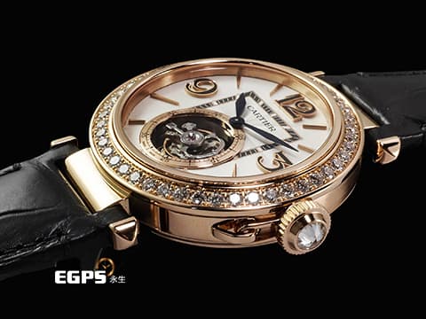 CARTIER 卡地亞 Pasha de Cartier HPI01575 18K玫瑰金材質 陀飛輪 錶冠鑲嵌0.36克拉 錶圈鑲嵌47顆(共1.98克拉)&nbsp;&nbsp;2026年保卡 新式「QuickSwitch」錶帶快拆系統 附皮革錶帶 新錶訂價：約3,480,000元&nbsp;自動上鍊 35.1mm