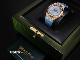 Audemars Piguet 愛彼 AP錶 Royal Oak 皇家橡樹 15551OR.ZS.D344CR.01 <font color="#8bddf9">原廠鑲滿漸層藍色藍寶石錶圈 水藍色Grande Tapisserie格紋錶盤 原廠鑲嵌鑽石錶殼</font>&nbsp;<font color="#ff0000">2025年保卡</font>&nbsp;自動上鍊 37mm