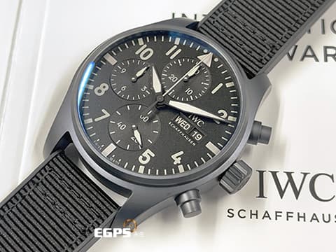IWC 萬國 Pilot`s Chronograph Top Gun 飛行員系列 IW388106&nbsp; Top Gun 海軍空戰部隊 Ceratanium®（瓷化鈦金屬）計時腕錶 2025年保單  41.9 mm