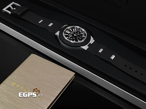 BVLGARI 寶格麗 Bulgari Aluminium系列 103868&nbsp;鋁合金+鈦金屬材質&nbsp;熊貓面盤&nbsp;黑色橡膠刻度錶圈 計時碼表 2025年保卡 台灣公司貨 自動上鍊 40mm