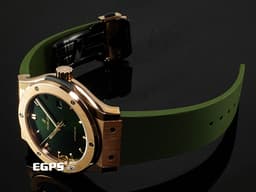 HUBLOT 宇舶 Classic Fusion Chronograph Titanium 42 經典融合 542.OX.8980.RX <font color="#f2c982">宇舶獨家 18K王金材質</font>&nbsp;<font color="#60a96c">綠色太陽紋面盤 </font><font color="#ff0000">2025年電子保單 僅試戴極新品&nbsp;</font>自動上鍊 42mm