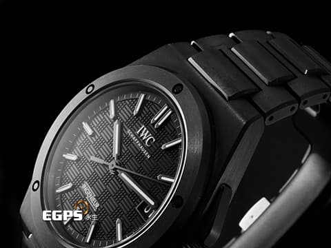 IWC 萬國 Ingenieur 42 工程師系列 IW338903 黑色陶瓷材質 專賣店限定款 工程師系列獨特網格風格結構面盤&nbsp;僅試戴極新品&nbsp;2025年保卡&nbsp;自動上鍊 42mm