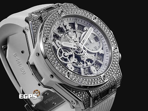 Hublot 宇舶 BIG BANG 大爆炸 Unico Titanium&nbsp;441.NE.2011.RW.1704 鈦金屬材質 原廠鑲嵌170顆鑽石錶殼（共0.8克拉） 126顆鑽石錶圈（共1.1克拉） 2024年電子保單 飛返計時碼錶 自動上鍊 42mm
