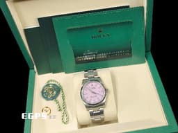 ROLEX 勞力士 Oyster Perpetual 34 蠔式恆動型 124200 <font color="#f8d3ea">糖果粉色噴漆面盤</font>&nbsp;OP34 不鏽鋼 <font color="#FF0000">最新款糖果粉色面盤 2025年保卡</font> 自動上鍊 34mm