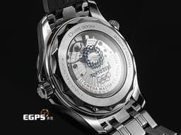 OMEGA 歐米茄 Seamaster 海馬系列 52230422004001 <font color="#0582f5">白色陶瓷面盤 藍色陶瓷錶圈</font> 同軸擒縱 <font color="#FF0000">海馬300 2021年保卡 附原廠藍色橡膠錶帶</font>&nbsp;專業潛水錶300米防水 自動上鍊 42mm