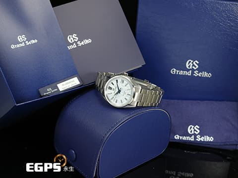 GRAND SEIKO 特級精工 精工 Evolution 9 系列 SLGB003G 銀藍色紋理面盤 宛如白雪覆蓋樹林 展現冰霜森林之美&nbsp;白鈦材質 Spring Drive&nbsp;U.F.A.機芯 年誤差±20秒&nbsp;三日鍊 動能顯示 大三針 最新可微調摺疊錶扣&nbsp;大谷翔平代言款&nbsp;2026年保單&nbsp;自動上鍊 37mm