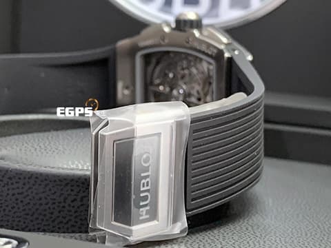 Hublot 宇舶 Spirit of Big Bang 大爆炸 靈魂系列 642.NM.0170.RX 計時碼表 鈦金屬材質 黑色陶瓷錶框 鏤空面盤 2022年電子保單 快拆式錶帶 自動上鍊 42mm