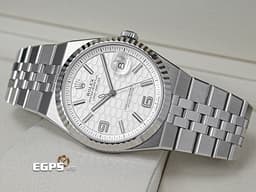 ROLEX 勞力士 Land-Dweller 40 蠔式 陸行者 127334 <font color="#ededed">醇白色蜂巢圖案錶面</font> 大三針 不鏽鋼&nbsp;<font color="#fa00fa">最新款7135型機芯 透明錶背</font>&nbsp;18K白金經典三角坑紋外圈&nbsp;<font color="#FF0000">2025年保卡 纖薄紀念型（Flat Jubilee）錶帶</font>&nbsp;自動上鍊 40mm