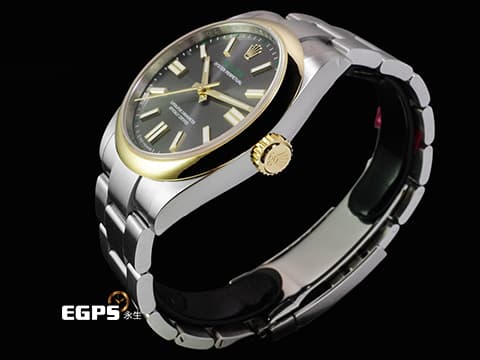 ROLEX 勞力士 Oyster Perpetual 41 蠔式恆動型 134303 OP41 不鏽鋼&amp;18K黃金材質 半金&nbsp;今年最新款 100週年紀念款 石板灰色太陽放射紋面盤 100週年字樣 勞力士綠色「ROLEX」字樣以及綠色方格時標&nbsp;2026年木紋保卡 保有原廠全膜&nbsp;自動上鍊 41mm