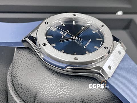 HUBLOT 宇舶 Classic Fusion 經典融合系列 511.NX.7170.RX 高硬度5級鈦金屬材質 藍色太陽紋面盤&nbsp;2024年電子保單&nbsp;自動上鍊 45mm