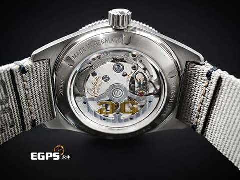 Glashütte Original 格拉蘇蒂 Spezialist 1-39-11-13-63-07 不鏽鋼材質  電鍍蘆葦綠色面板 細緻太陽紋 藍寶石水晶玻璃錶背&nbsp; 2026年&nbsp;自動上鍊 39.5mm