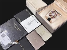 BVLGARI 寶格麗 Divas’ Dream 彩寶 102217 18K玫瑰金材質 <font color="#05f0f0">豐富寶石交織設計 白色貝殼面盤 原廠鑲嵌鑽石錶圈</font>&nbsp;<font color="#ff0000">2019年保單 台灣公司貨 新錶訂價：1,440,000元</font> 石英機芯 39mm