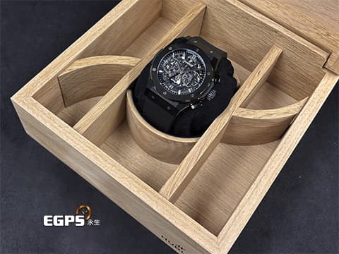 HUBLOT 宇舶 Classic Fusion AERO 經典融合系列 525.CM.0170.RX 黑色魔力 黑陶瓷材質 計時碼表 鏤空面盤 2026年電子式保單 自動上鍊 45mm