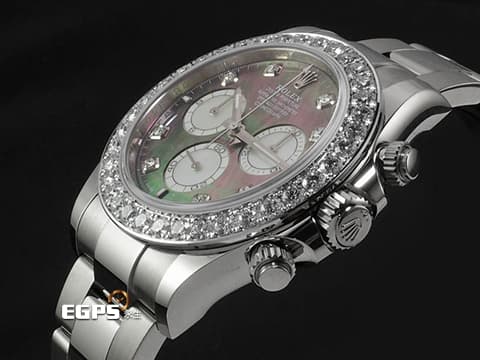ROLEX 勞力士 Cosmograph Daytona 宇宙計時型 迪通拿 126579RBR 18K白金材質 原廠鑲嵌36顆鑽石錶圈、8顆鑽石時標 鮮明對比黑、白兩色珍珠貝母面盤&nbsp;2026年保卡&nbsp;賽車計時碼表&nbsp;自動上鏈 40mm