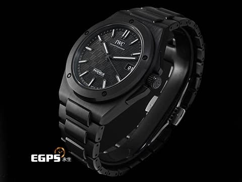 IWC 萬國 Ingenieur 42 工程師系列 IW338903 黑色陶瓷材質 專賣店限定款 工程師系列獨特網格風格結構面盤&nbsp;僅試戴極新品&nbsp;2025年保卡&nbsp;自動上鍊 42mm
