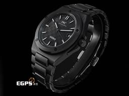 IWC 萬國 Ingenieur 42 工程師系列 IW338903 <font color="#05f0f0">黑色陶瓷材質 專賣店限定款 工程師系列獨特網格風格結構面盤</font>&nbsp;<font color="#ff0000">僅試戴極新品</font>&nbsp;<font color="#ff0000">2025年保卡</font>&nbsp;自動上鍊 42mm