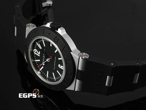 BVLGARI 寶格麗 Bulgari Aluminium系列 103445&nbsp;鋁合金+鈦金屬材質&nbsp;黑色橡膠刻度錶圈&nbsp;2025年保卡 台灣公司貨 自動上鍊 40mm