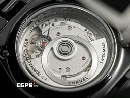 CHANEL 香奈兒 J12 Caliber 12.2 Edition 1 系列 H6784 黑陶瓷 長階梯形黑色漆面藍寶石陶瓷外圈&nbsp;<font color="#cac4c4">錶冠鑲嵌約011克拉鑽石</font> 大三針 <font color="#ff0000">全球限量555只 2022年保卡</font> 自動上鏈 33mm