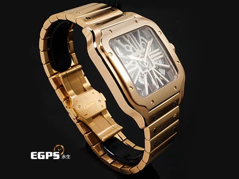 CARTIER 卡地亞 Santos de Cartier 山度士 WHSA0016 18K玫瑰金材質 鏤空面盤 金色鍍層飾面劍形指針 鑲嵌1顆刻面藍寶石七邊形錶冠&nbsp;新式「QuickSwitch」錶帶快拆系統 附原廠鱷魚皮錶帶 2026年保卡 整支重約6.4兩 官方訂價：2,450,000元&nbsp;自動上鍊 47.5x39.7mm