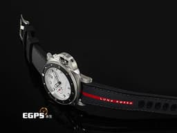 PANERAI 沛納海 Submersible Luna Rossa 3 Days PAM01579 PAM1579 三日鍊 小秒針&nbsp;<font color="#fdfcfc">白色經典三明治夜光面盤 男女都能駕馭的38mm錶徑</font><font color="#cccccc">&nbsp;</font>不鏽鋼材質<span style="font-size: 10pt;">&nbsp;</span><font color="#FF0000" style="font-size: 10pt;">2026年保單 最新快拆錶帶</font><span style="font-size: 10pt;"> 自動上鍊 38mm</span>