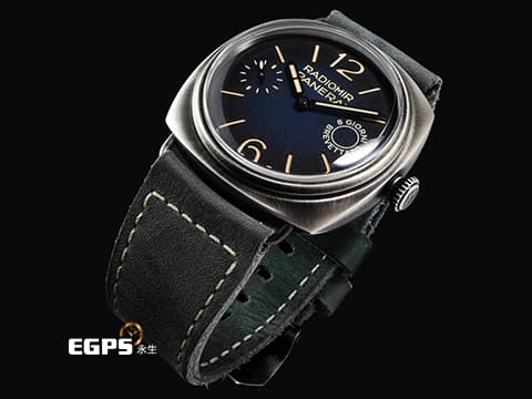 PANERAI 沛納海 Radiomir PAM1348 PAM01348 PVD不鏽鋼材質 8日動力儲存&nbsp;漸層藍色三明治面盤 復古 經典洋蔥頭錶冠 2024年保卡&nbsp;台灣公司貨&nbsp;手上鍊 45mm