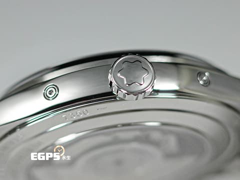 MONTBLANC 萬寶龍 Heritage Chronométrie Quantieme 傳承精密計時 MB112647 多功能 全日曆顯示 月相盈虧 不鏽鋼材質&nbsp;2025年保單 自動上鍊 40mm