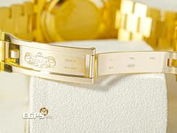 ROLEX 勞力士 Day-Date 36 蠔式 星期日曆型 118238A <font color="#f5e57a">原廠鑽石時標 皇帝金色面盤 18K黃金材質</font> DD36 經典三角坑紋錶圈 118238 A <font color="#ff0000">元首型（President）錶帶 總統帶</font> 自動上鍊 36mm