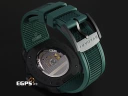 BVLGARI 寶格麗 Octo Roma 103925 黑色DLC不鏽鋼材質&nbsp;<font color="#47b370">綠色巴黎釘紋錶盤 快拆功能錶帶</font><font color="#FF0000">&nbsp;2025年保卡</font>&nbsp;自動上鍊 41mm