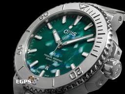 ORIS豪利時 Oris Aquis Date x Bracenet特別版 0173377304137 <font color="#058703">獨一無二的綠色萬花筒紋理 每支紋路皆不同 海洋保護聯名款 原廠膠膜全新未拆封</font>&nbsp;不鏽鋼材質 <font color="#ff0000">2025年保單</font> 潛水錶 自動上鍊 43.5mm