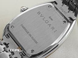 BVLGARI 寶格麗 Serpenti Seduttori系列 103937 <font color="#c2c1c1">銀白色面盤搭配羅馬數字時標</font>&nbsp;經典&nbsp;<font color="#fa00fa">六角形蛇鱗鍊節錶帶</font>&nbsp;不鏽鋼材質&nbsp;<font color="#FF0000">2026年保單</font>&nbsp;石英機芯 33mm