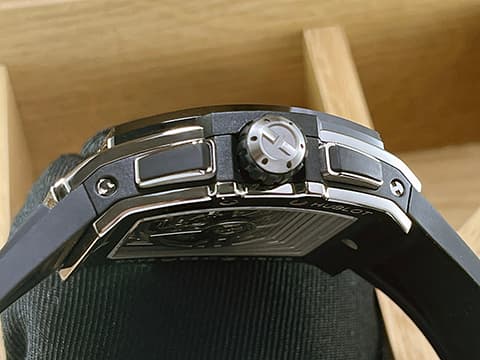 Hublot 宇舶 Spirit of Big Bang 大爆炸 靈魂系列 642.NM.0170.RX 計時碼表 鈦金屬材質 黑色陶瓷錶框 鏤空面盤 2026年電子保單 快拆式錶帶 極新品&nbsp;自動上鍊 42mm