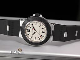 BVLGARI 寶格麗 Bulgari Aluminium系列 103382&nbsp;<font color="#e2e2e2">鋁合金+鈦金屬材質</font>&nbsp;<font color="#4F4F4F">黑色橡膠刻度錶圈</font>&nbsp;大三針&nbsp;<font color="#FF0000">2025年保卡</font>&nbsp;自動上鍊 40mm