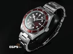 TUDOR 帝舵 Black Bay 58 GMT BB58 M7939G1A0NRU-0001 7939 不鏽鋼材質 <font color="#FF0000">酒紅色陽極氧化鋁字圈 酒紅色面盤</font>&nbsp;<font color="#FFFF00">2025年保卡 </font> 自動上鍊 39mm