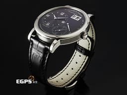 A.Lange &amp; Sohne 朗格 Lange 1 137.038 18K白金材質<font color="#05f0f0">  經典大日期窗 動力儲存顯示&nbsp;</font> <font color="#ff0000">2023年保單 新錶訂價：1,481,000元</font><font color="#ff0000" style="font-size: 10pt;">&nbsp;</font><span style="font-size: 10pt;">手上鍊 41mm</span>