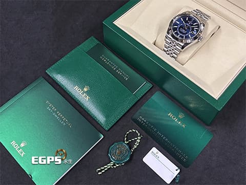 ROLEX 勞力士 Sky-Dweller 蠔式 天行者 336934 最新9002機芯 亮藍色面盤 沙羅系統 年曆錶 兩地時區 經典三角坑紋錶圈 2023年保卡 紀念型（Jubilee）五銖錶帶 自動上鍊 42mm