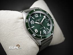 Glashütte Original 格拉蘇蒂 Spezialist 1-39-11-13-63-07 不鏽鋼材質 <font color="#058703"> 電鍍蘆葦綠色面板 細緻太陽紋 藍寶石水晶玻璃錶背&nbsp; </font><font color="#ff0000">2026年</font><font color="#058703">&nbsp;</font>自動上鍊 39.5mm