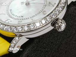 BLANCPAIN 寶鉑 Ladybird 3660 1954 Y55B&nbsp;<font color="#ff00ff">18K白金材質</font>&nbsp;<font color="#05f0f0">白色珍珠貝母面盤 原廠鑲嵌鑽石錶圈</font>&nbsp;<font color="#FF0000">2023年保卡 未使用品</font>自動上鍊 34.9mm