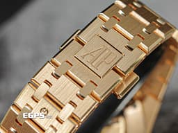 Audemars Piguet 愛彼 AP錶 Royal Oak 皇家橡樹 77451OR.ZZ.1361OR.04 18K玫瑰金材質 <font color="#c6c3c3">銀白色Grande Tapisserie錶盤</font><font color="#e2e2e2">&nbsp;40顆原廠鑲嵌美鑽錶圈（約重0.71克拉）</font><font color="#ff0000">2024年新式保卡</font>&nbsp;自動上鍊 34mm